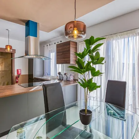 Bright 2br With Private Terrace In St Julians By 360 Estates *