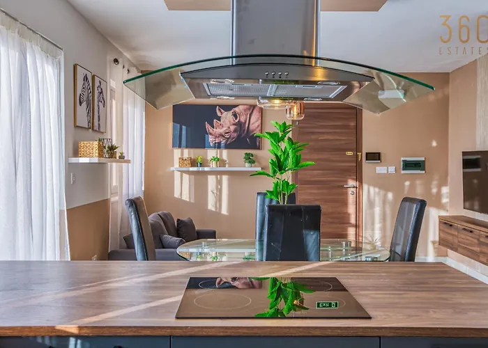 Bright 2br With Private Terrace In St Julians By 360 Estates