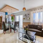 Apartamento Bright 2br With Private Terrace In St Julians By 360 Estates